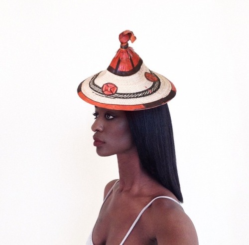 youngparis:  Beautifully digitized headpieces from Designer & Artist Loza Maléombho“Alien Edits” is an effort to bring awareness on social and cultural issues that affect people of my generation and empowers them with uplifting messages