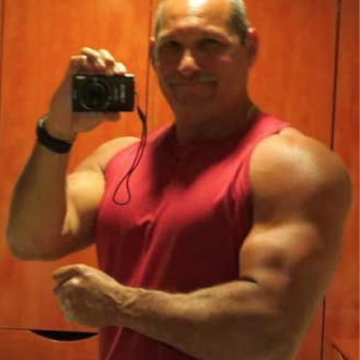 musclefetish:  Eduardo Correa. The ultimate