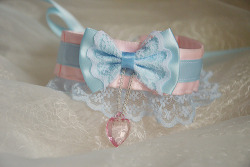 missbloodrose:  ♡What a cute pastel collar♡