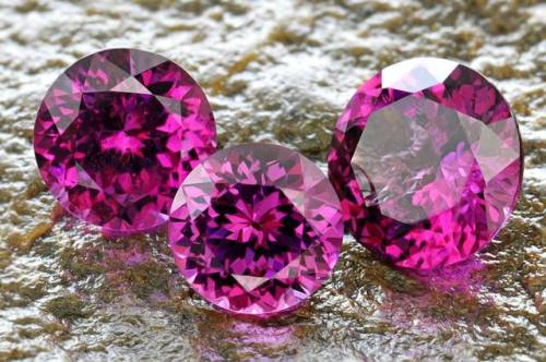 Early in 2016 some attractive purple garnets from East Africa began to distinguish themselves in the