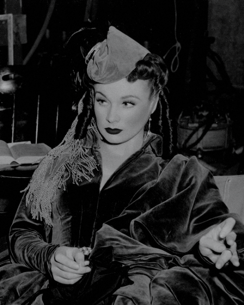 vivien-leigh: A little known fact is that Vivien Leigh had two German servants on the set of Gone Wi