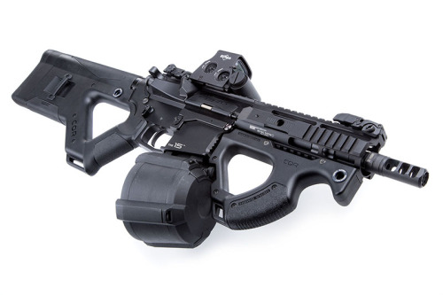 mando-gunslinger: norseminuteman: Standalone pic of the Hera Arms stock set with a Magpul D-60. 