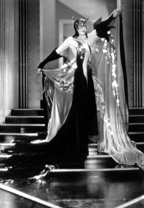 fantascientificamentevintage:   “Madame Satan” (1930) 