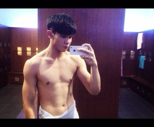 alllung: hkboygocrazy: 20 years old handsome boy#HKBoyGoCrazy - [HK/Cute Boy/Original]hkboyg