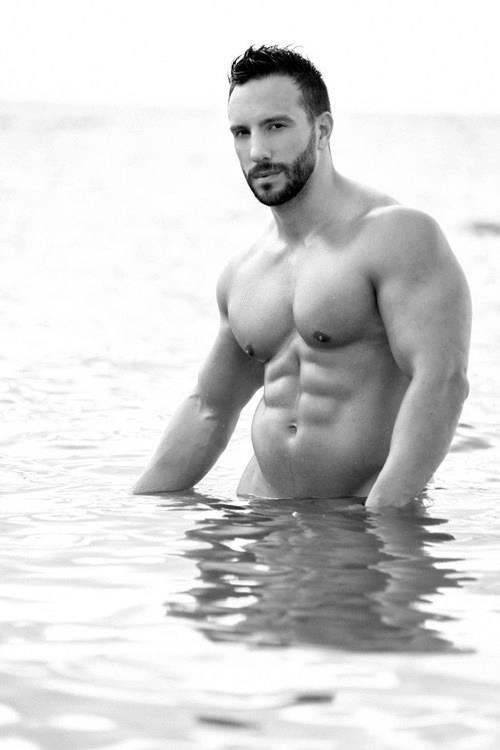menandsports:  sporty guys free gallery, sexy sport, nudity and more boys and sports : football, soccer, rugby, water, outdoors, cricket, hockey, wrestling, box, foot, fight … and more (sexy twitter, adults pics on facebook, gay instagram, gay blog,