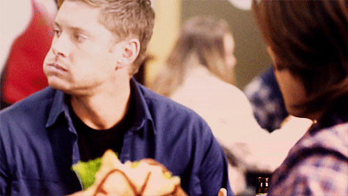elliejellyfishgrace:  HE’S SO CUTE FUCK
