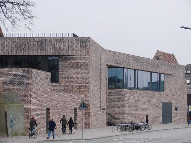 Hansemuseum (2012-15) in Lübeck, Germany, by Andreas Heller