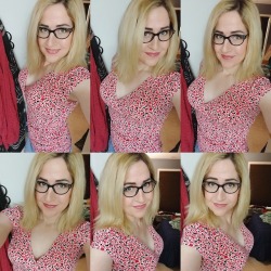 luvthoslolipopingcumdrops: ariana-tg:  You all are too kind. To answer a recent Ask.. Yes, I am having more fun as a blonde ;)  Ariana  So cute in Pink &amp; Sexy ! 