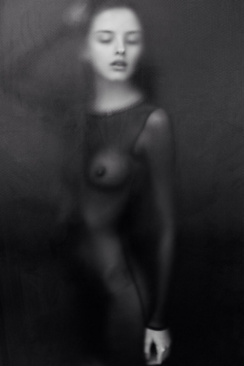 inneroptics:    Yiorgos Mavropoulos  