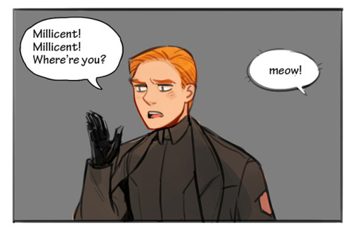 nicca11y:General Hux and Millicent.Sorry for my bad English :)