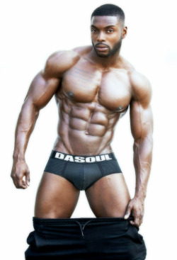 black-mens-skin:  The archive:http://black-mens-skin.tumblr.com/archive