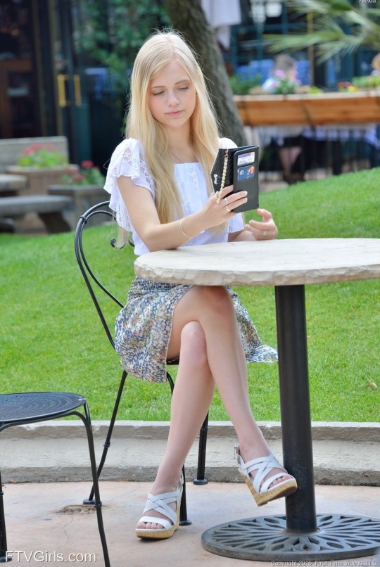 luellay58u:luellay58u:Who Print And Cum On It For Me 🍗🔟🟦👩‍🦳📏🇻🇳⛲Zoe Nomnomnomnom 