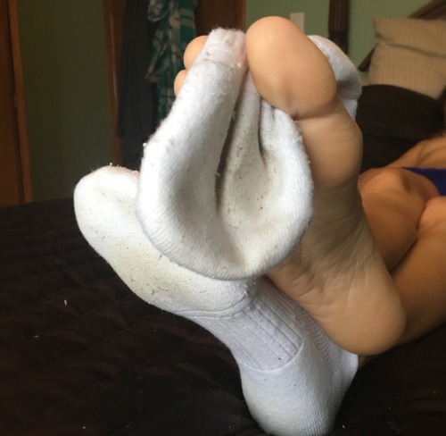 moistcupcakeit: Follow me on eBay, and buy my naughty sexy smelly socks ;) and I will take any reque