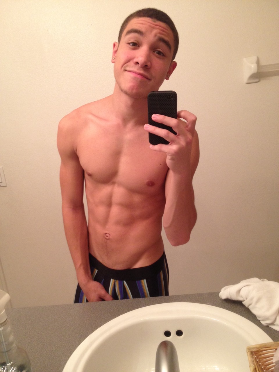 justinusedharden:  Hurrrrr cut