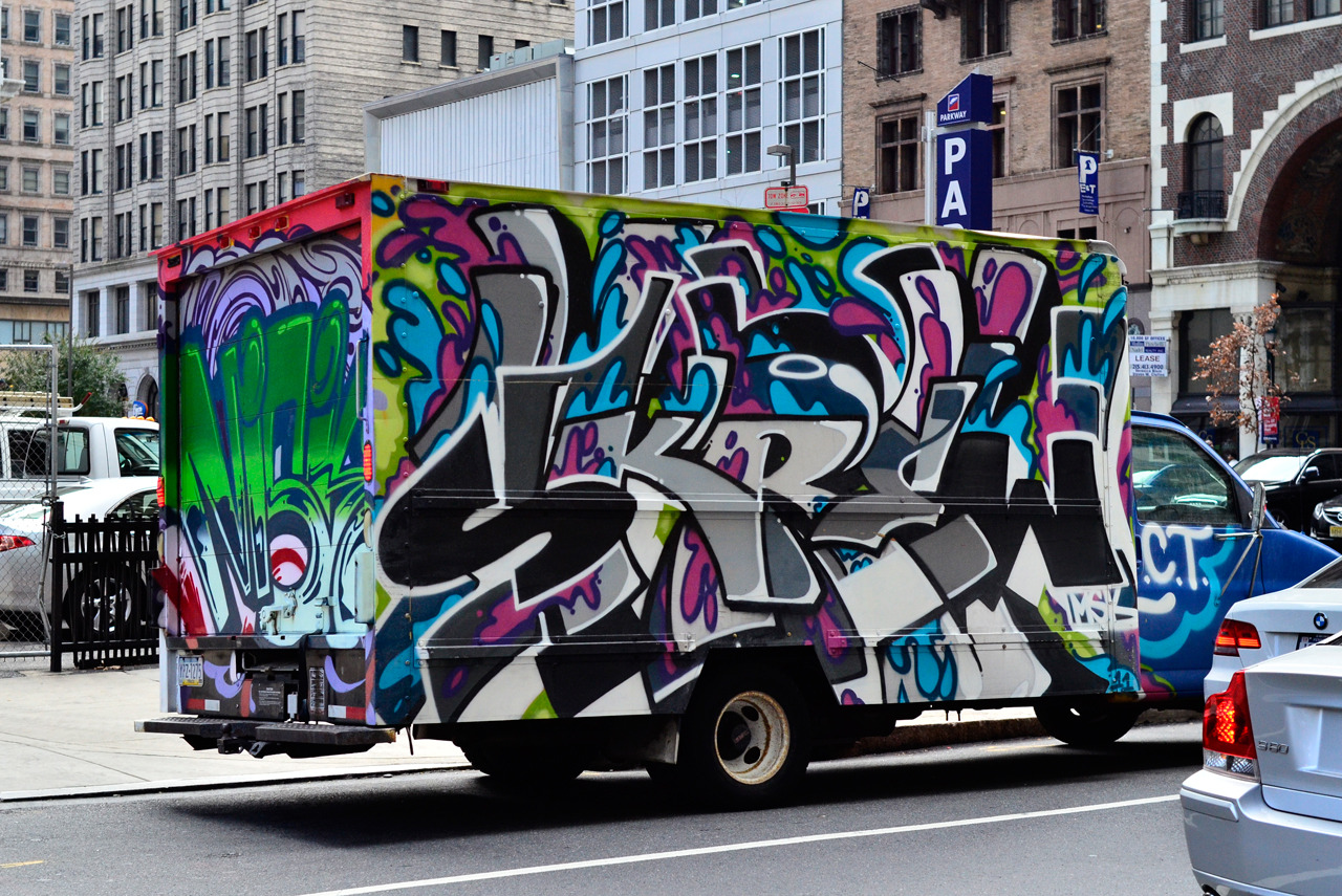 damonabnormal:  La Colombe’s Graff truck…. *feat SKREW and November 2013