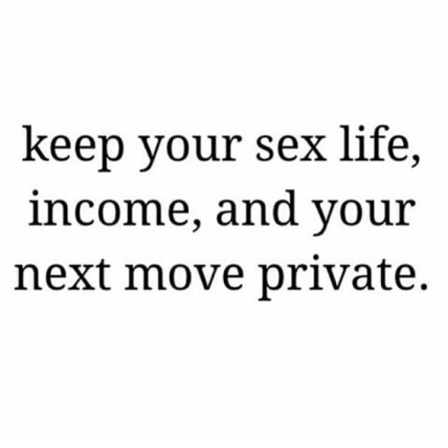 dcnupe:  chocolate-diamond:  Shhhhh  😏