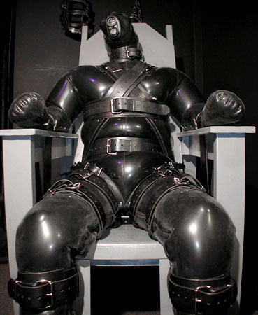 rough-master:Rubber Drone secured and waiting for service orders