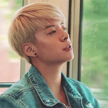 moonlesbianhobi: I see it in your eyes, you know you can’t deny.