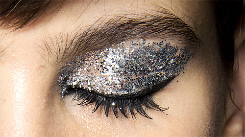 abigaildonaldson:Glitter makeup by Lucia Pica at House of Holland Spring/Summer 2015