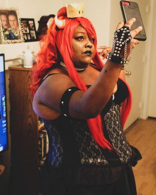 ‪Fun Fact: I’m still working on my Bowsette cosplay. I’ve been trying to redraw and make