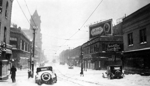 South 8th Street in St Joseph, Missouri1932 photo from St Joseph Memories
