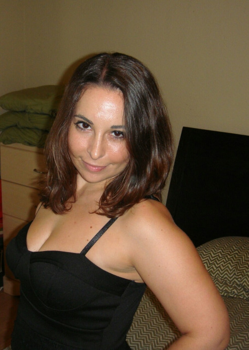 slutlover5090: Slut wife Annie and her husband Jim.