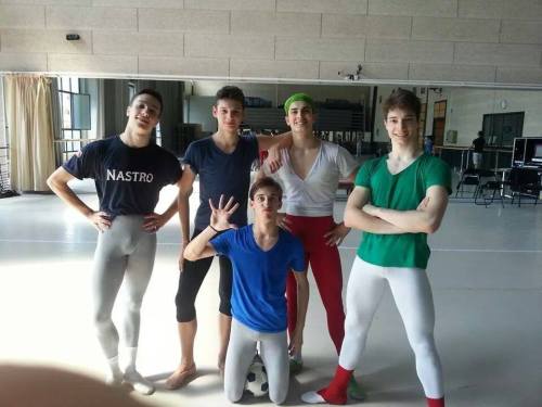 allofthelycra:  Hot guys in lycra, spandex, and other sports gear » http://allofthelycra.tumblr.com