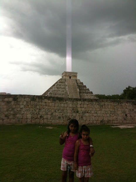 samurai-flocka:  sixpenceee:  When Hector Siliezar visited the ancient Mayan city