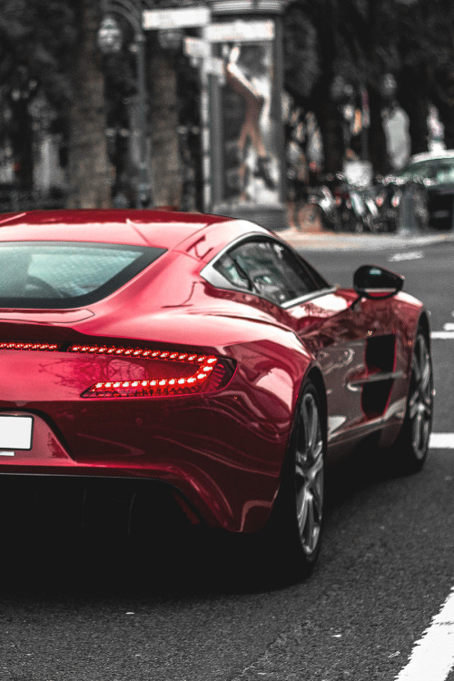 hyper-caine: ONE-77 | © | HC 