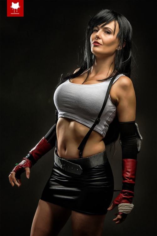 cosplayandgeekstuff:   Floksy Locksy Cosplay (Australia) as Tifa Lockhart. Photo I by:  Steamkittens     Photos II and III by: I Got Superpowers   