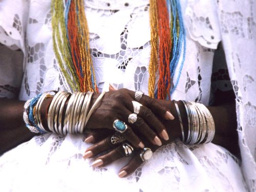 yearningforunity:  Religions of African origin such as Candomblé have been persecuted for centuries in Brazil. The practice of candomblé was at one time prohibited in Brazil (unofficially for centuries, and then officially by law between 1937 and 1945,