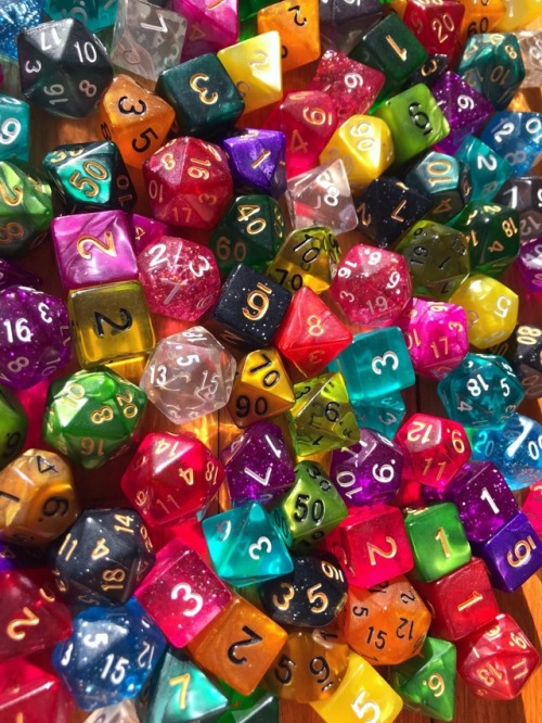 battlecrazed-axe-mage: It’s time for a very special giveaway! I’ve often gotten asks, while running this blog, from people who don’t yet have their own first set of dice. Every time, it’s difficult not to ask for their address and favorite color