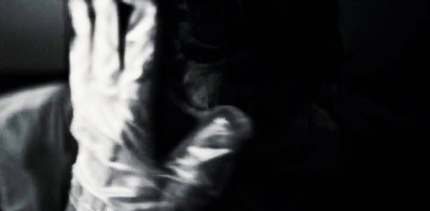 tacocatandthepalindrones:Hannibal touching/stroking (some of) his victims.