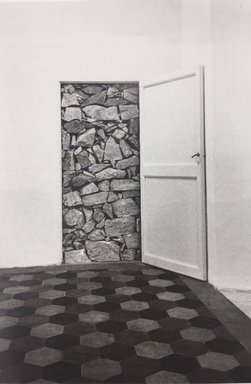 someexcellentrectangles: Jannis Kounellis, Untitled, 1969, installation