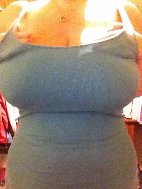 brunettesweettart:  I missed topless Tuesday