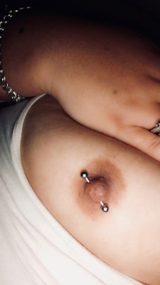 Shetexasthicc:  New Nipple Piercings 💕