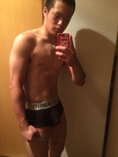 a-dong: sgprotein: Everyone’s seen this set, yeah? 好帥