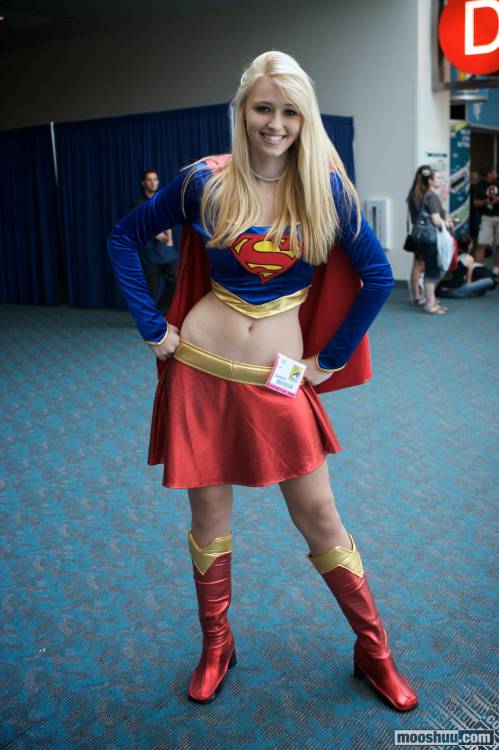 XXX  Supergirl by Unknown cosplayer  photo