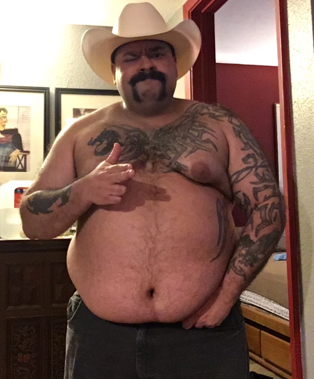 papawerebear:  troubadourbear: Camera cowboy shenanigans WóÓÔÒòF!!! 