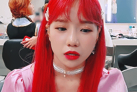 kyulsoo:random jo yuri gifs for anon