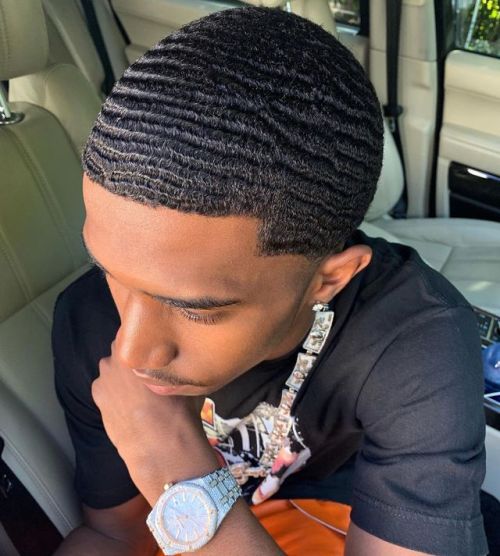 www.instagram.com/kingcombs
