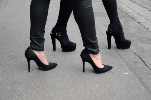 yves, fashion, ysl, prada, heels, blahnik, louboutin, sexy, patent, choo, shoes from HeelsFetishism