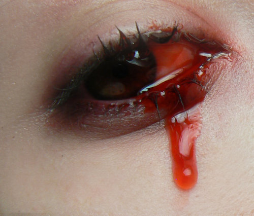 red-lipstick:  Guirnou aka Monik Walmsley (Canada) - Flirt, 2008     Body Arts 