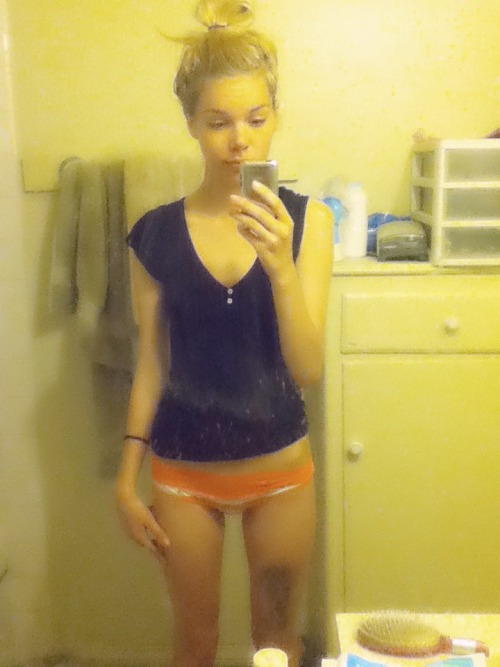 sassylittlesatan: Hanging around in my undies being sad at my bfs apartment while he’s in Lond