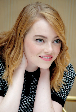 emstonesdaily: Emma Stone at the ‘Irrational Man’ Press Conference at the Regent