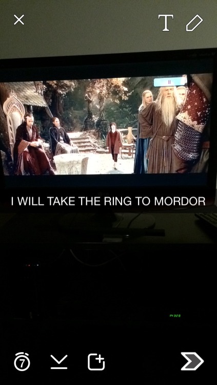 carryonlordof221b:  This is exactly what snapchat was created for 