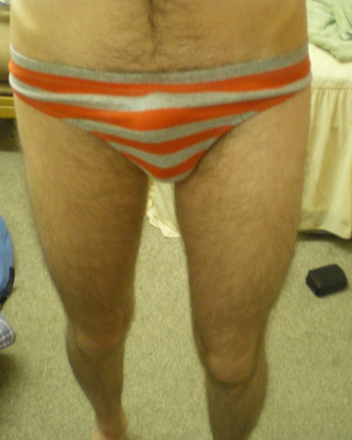 megapantsu:  Thursday - Orange~  Was a little naughty whilst taking pictures… 