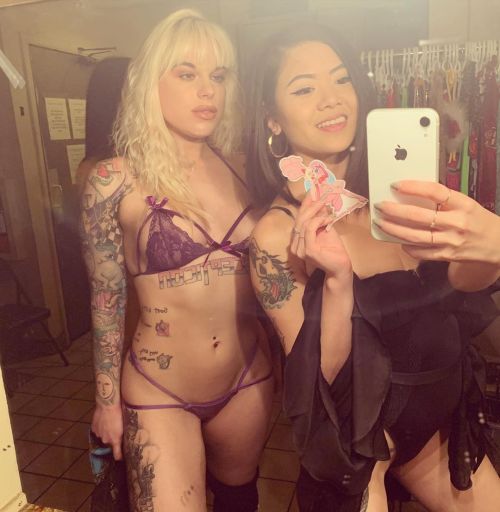 stripper-locker-room:  https://www.instagram.com/yourtoxicaddiction/