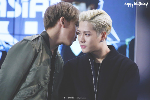 160328 #KINGJACKSONDAY HBD JACKSON WANG ! cr: iBAM0502 