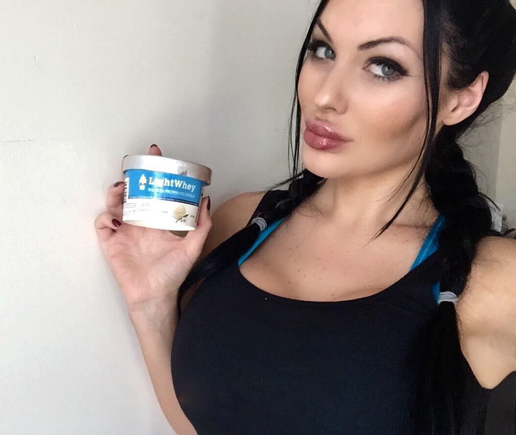 Eating my yummy @lightwhey high protein ice cream, with zero sugar and low calories